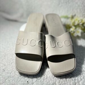 Gucci Cream Sandals
